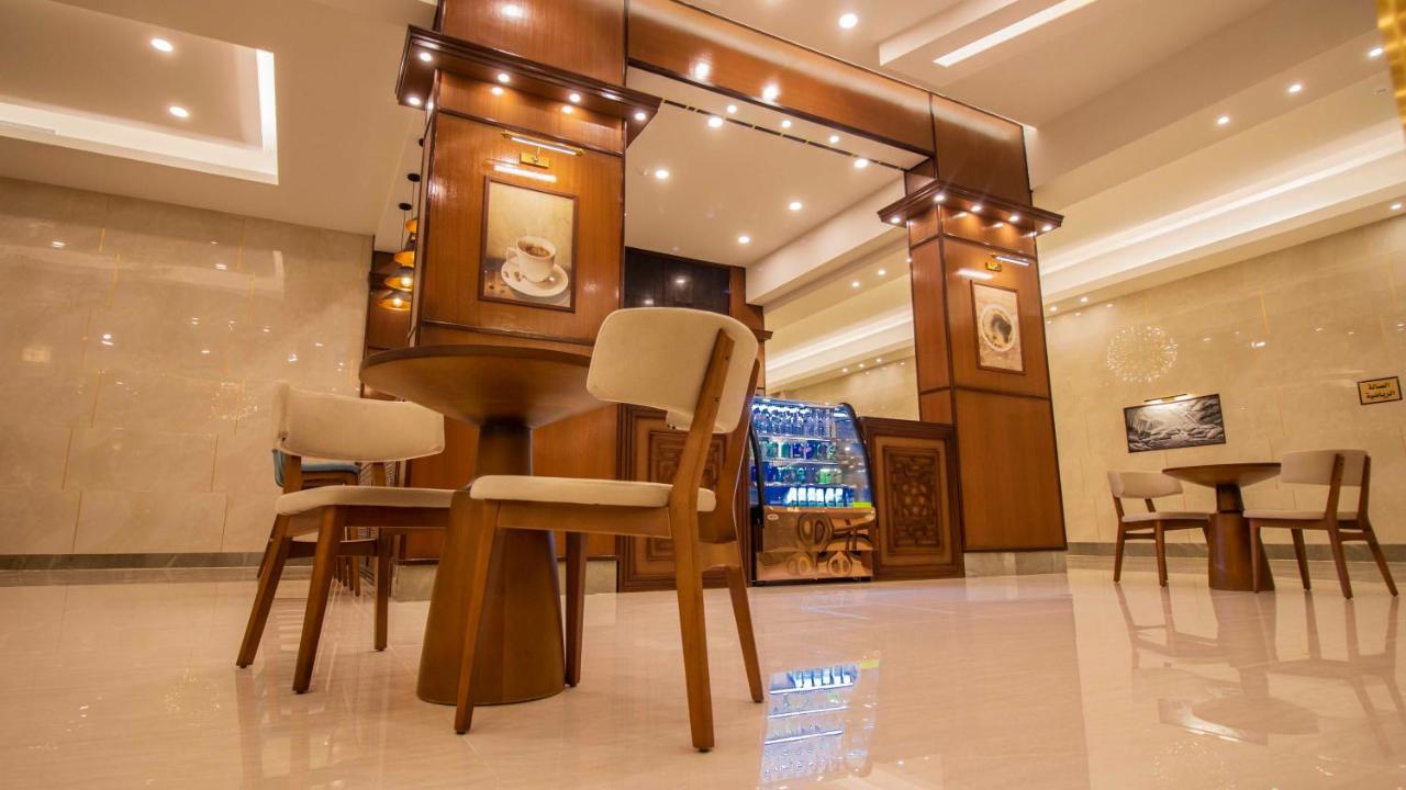 Nukhbat Al Makan Apartment Hotel 타이프 외부 사진
