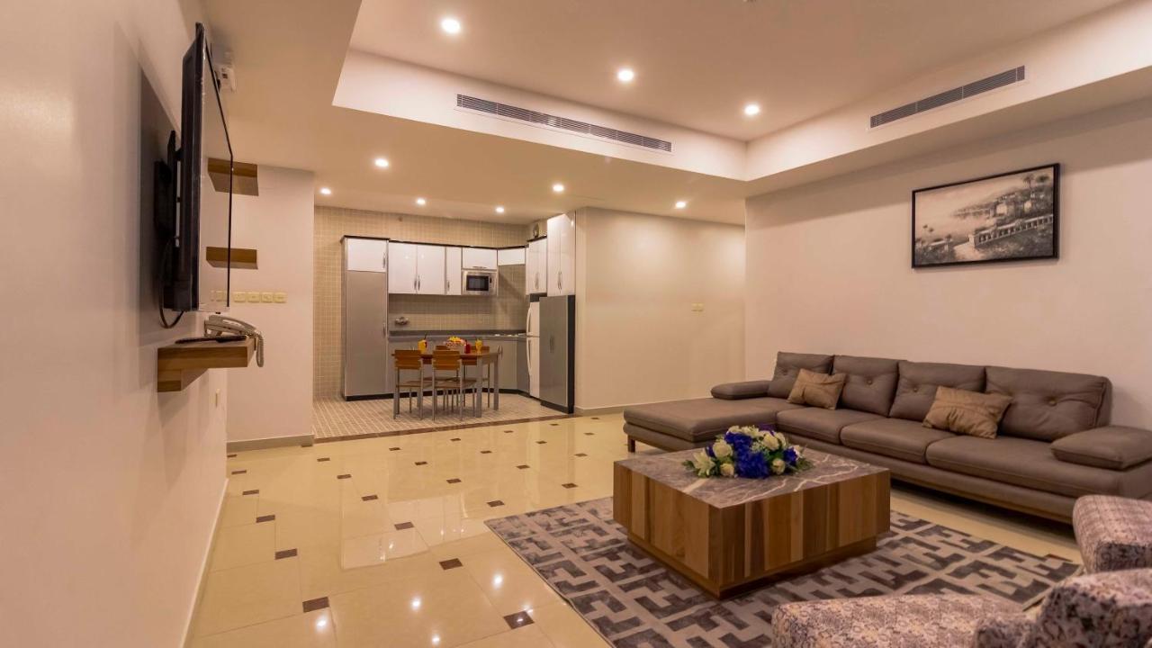 Nukhbat Al Makan Apartment Hotel 타이프 외부 사진