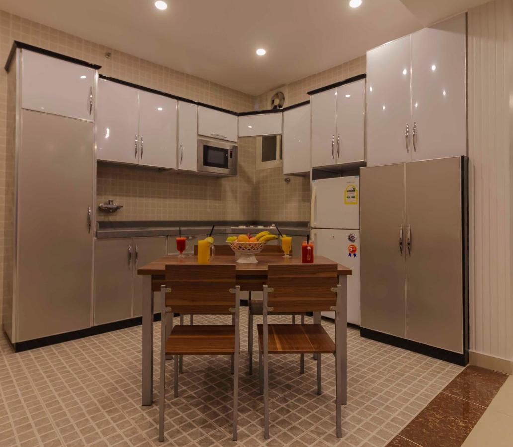 Nukhbat Al Makan Apartment Hotel 타이프 외부 사진
