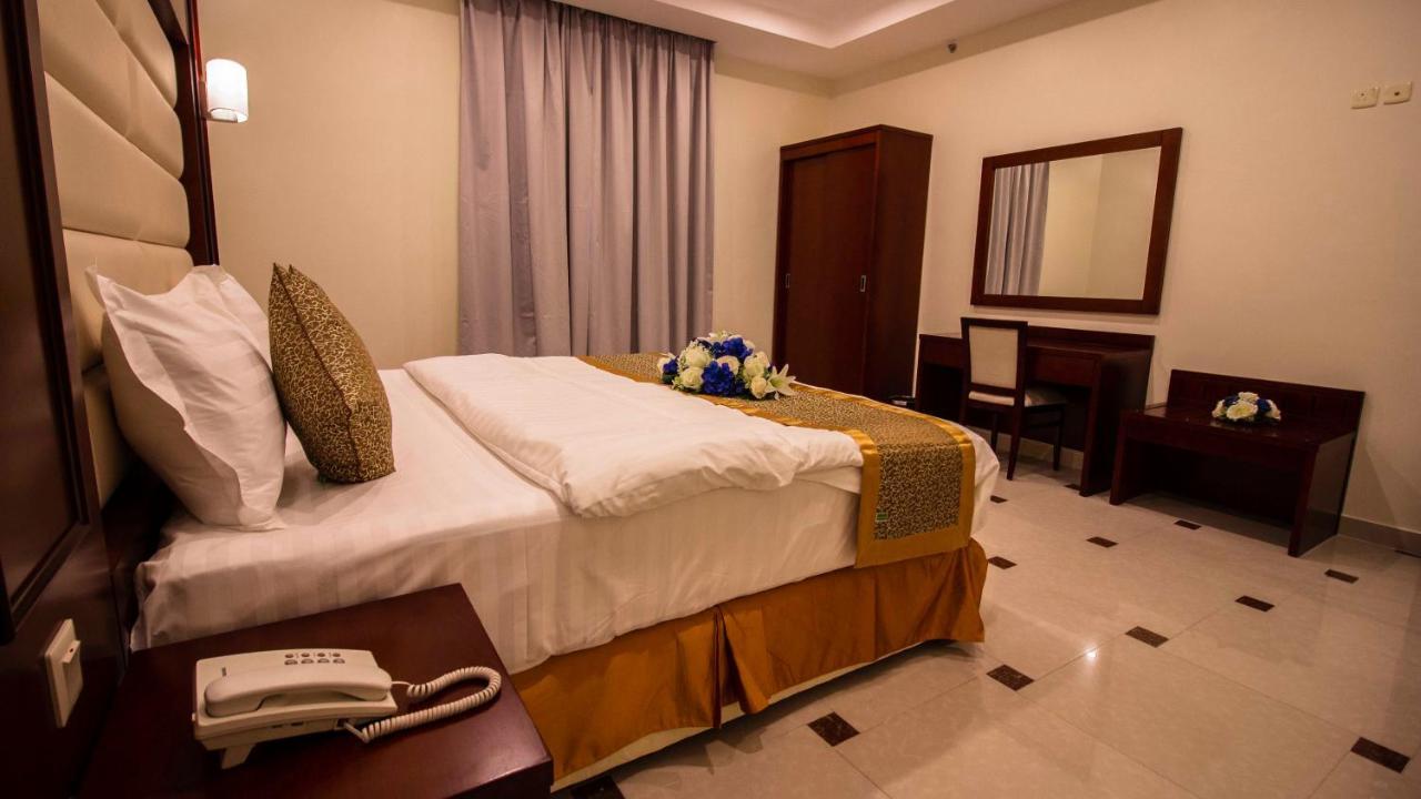 Nukhbat Al Makan Apartment Hotel 타이프 외부 사진