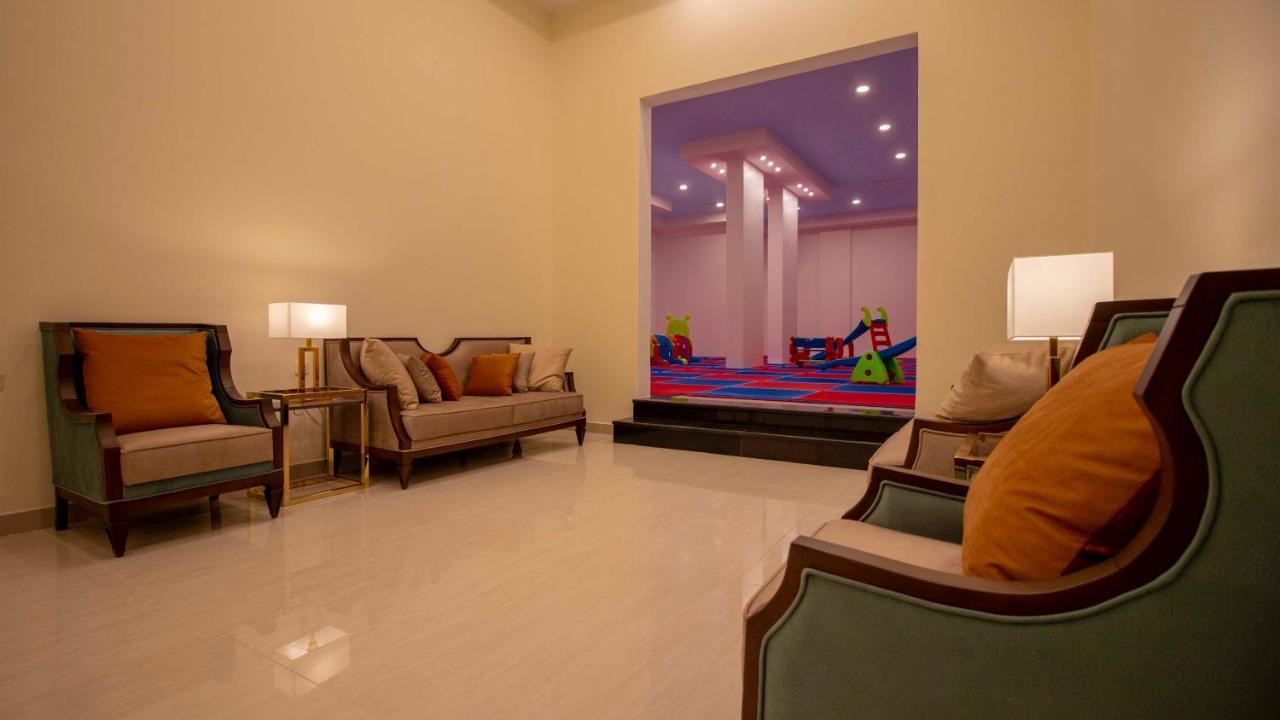 Nukhbat Al Makan Apartment Hotel 타이프 외부 사진
